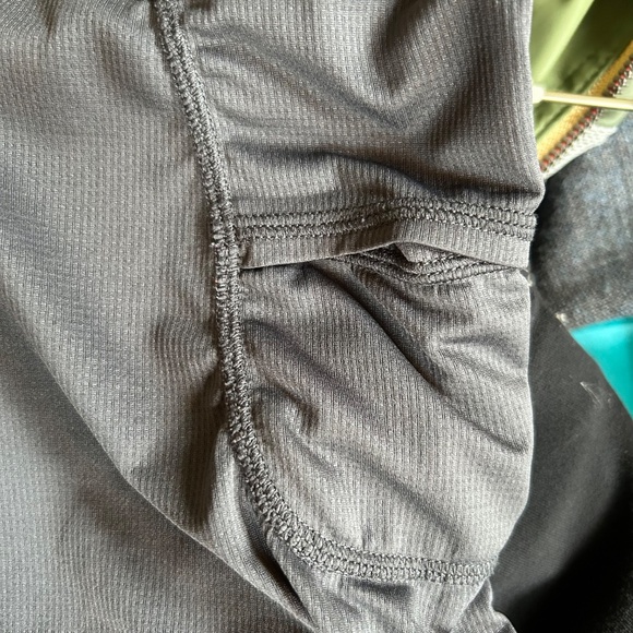 Kuhl Mova Women's Dark Gray Cargo Skort Size Medium - Picture 4 of 12